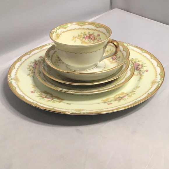 Rare VINTAGE NORITAKE MURIEL JAPAN 611 SETS OF 5 PIECE PLACE SETTING FOR 1 - Picture 1 of 5